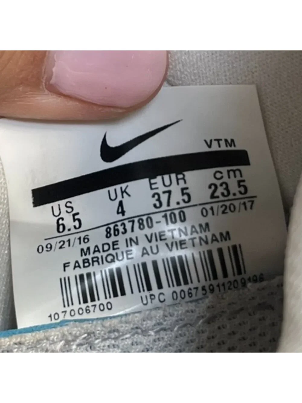 Nike Lunarepic Low Flyknit 2 Womens Size 6.5 Gray Running Walking Shoes Sneakers